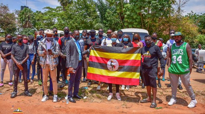 You are currently viewing Minister of tourism endorses vumbula ugandas fort portal trip